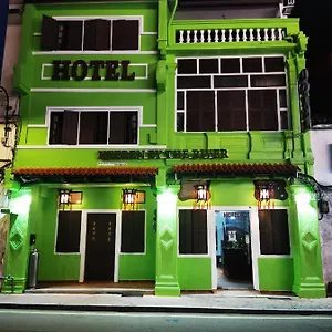 麒麟大厦河滨酒店 *** Malacca